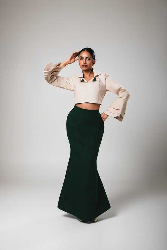 Avani — front, full length